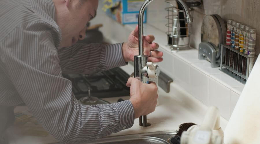 Professional same day plumber in Van Nuys, CA